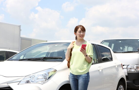 佐賀市にて車検から修理まで承る工場へぜひヴィッツの点検をご依頼ください
